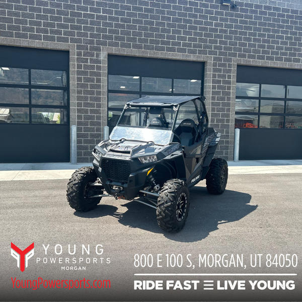 2017 Polaris® RZR XP® Turbo EPS Titanium Matte Metallic | Young