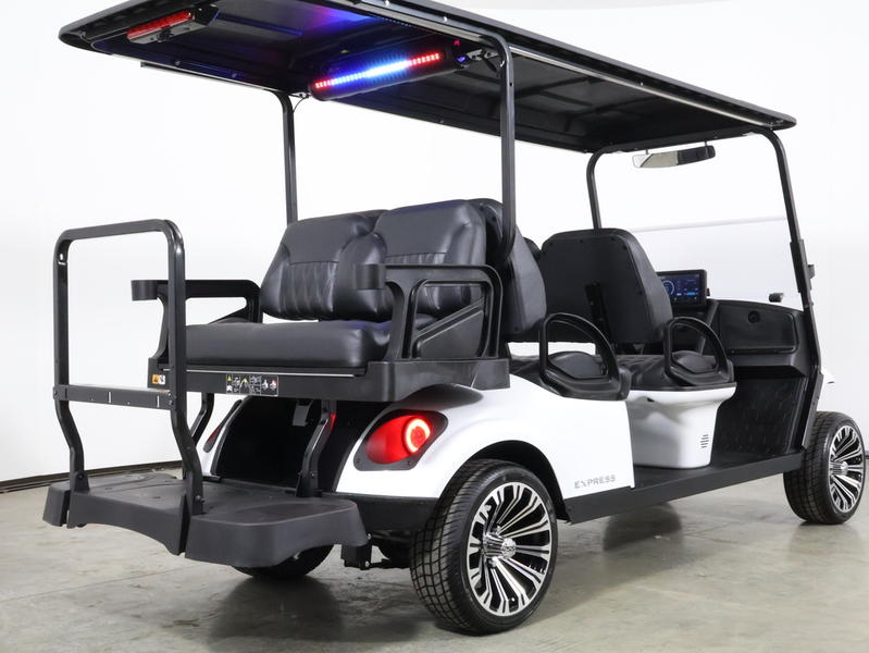 2027 EZGO Express photo 7