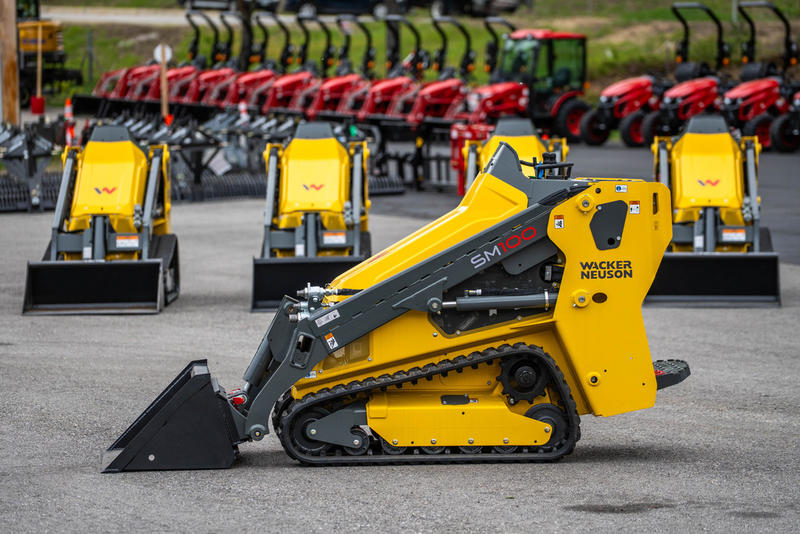2025 Wacker Neuson SM100 Stand-On Mini Track Loader (24.7 HP, 1,000 LB ...