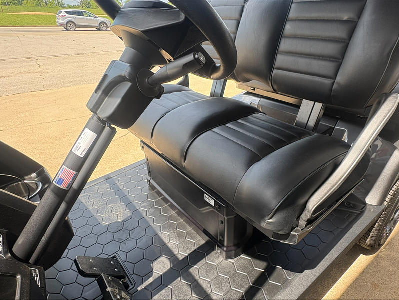 2026 EZGO Liberty photo 7