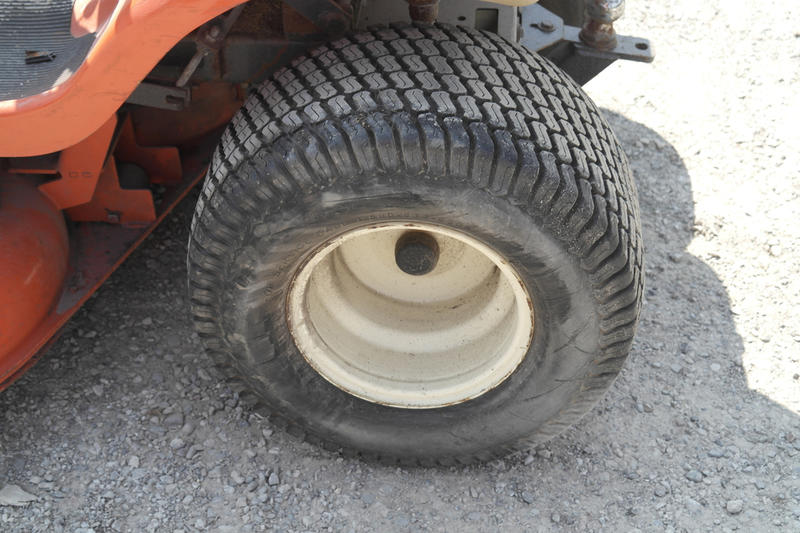 Kubota T2380 used for sale - photo 12