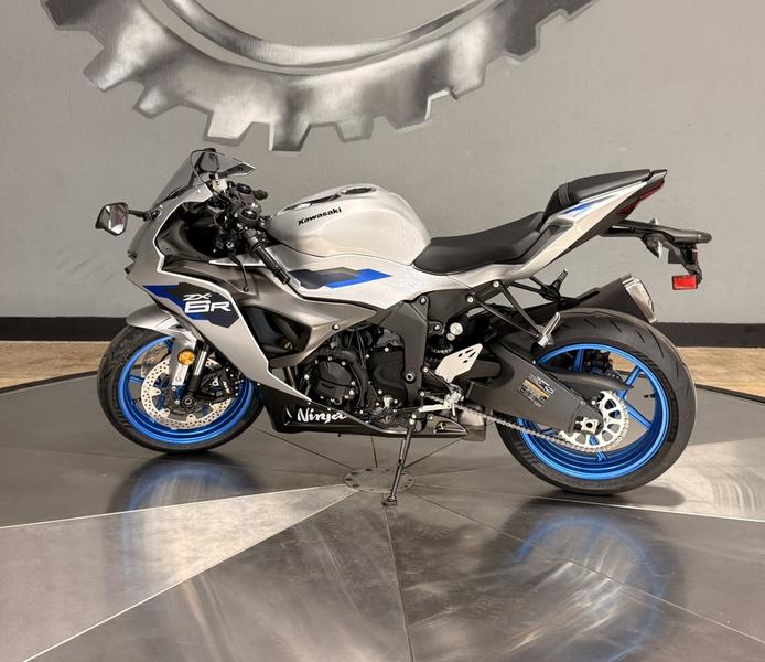 2027 Kawasaki Ninja® ZX™-6R | Houston Motorsports