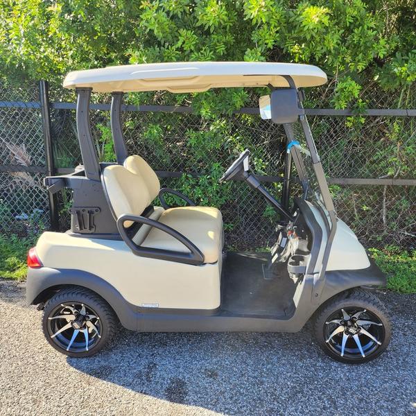 2014 Club Car Precedent photo 2
