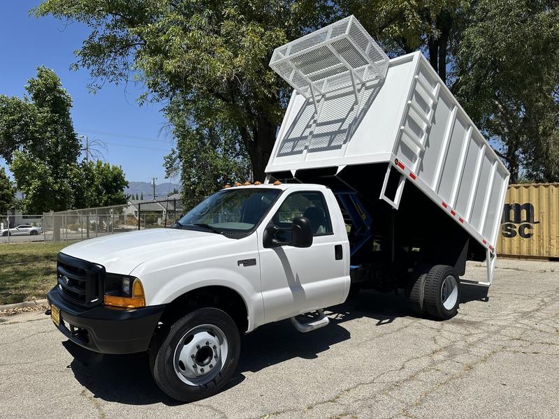 1999 Ford F-450 S.D. Dump Truck · photo 1 of 15