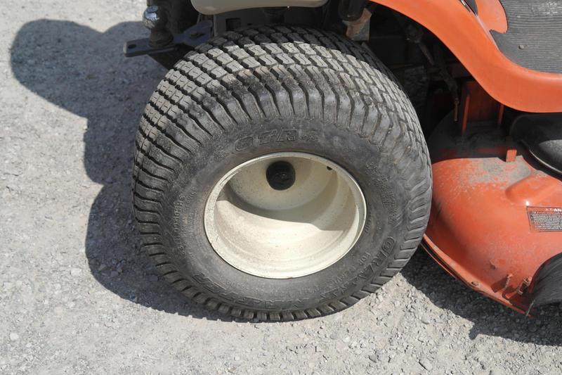 Kubota T2380 used for sale - photo 13