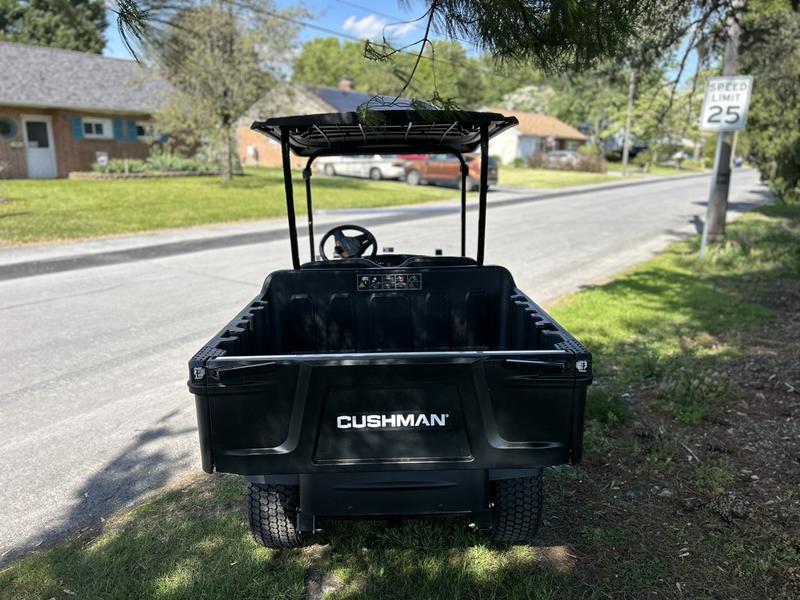2026 Cushman Hauler photo 4