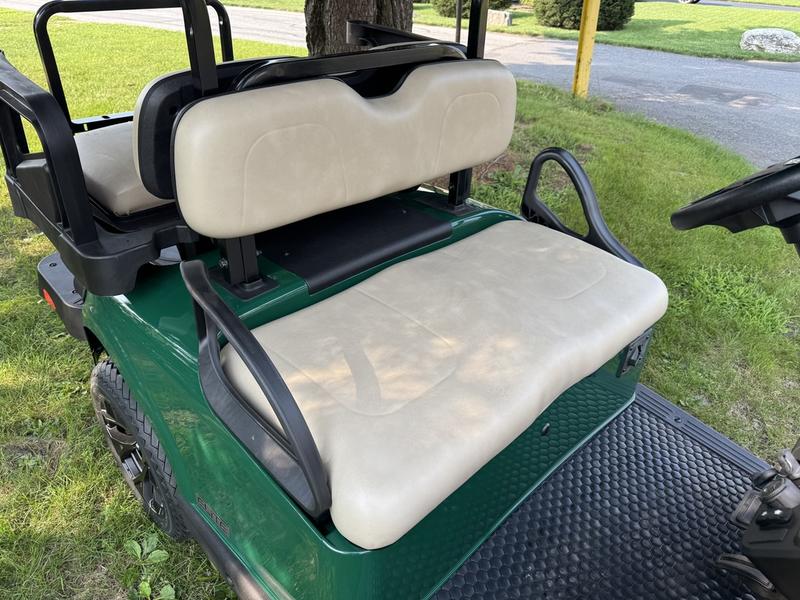 2026 EZGO RXV4 photo 9