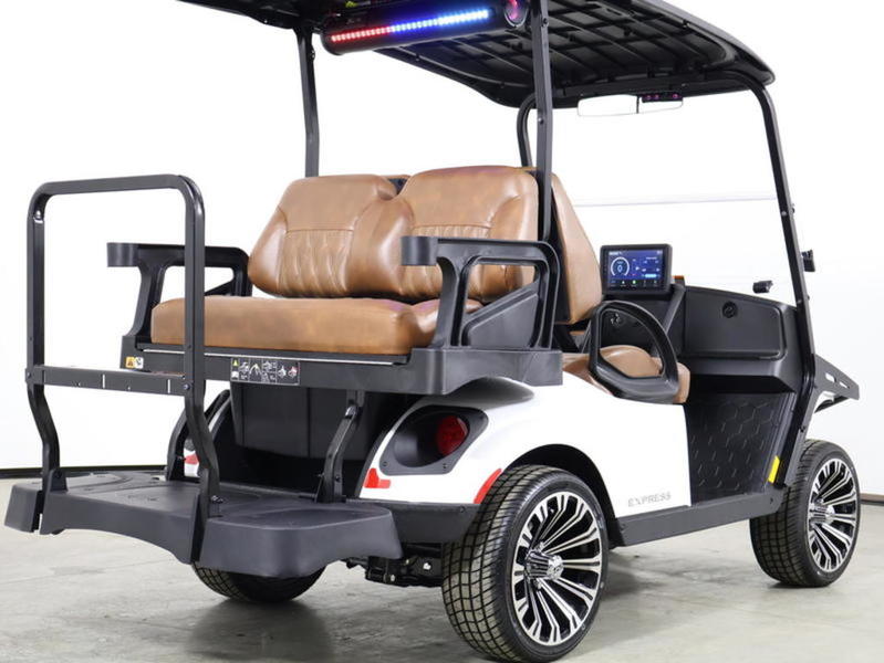 2026 EZGO Express photo 5