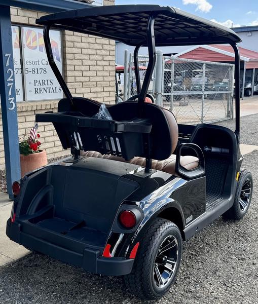2027 E-Z-GO RXV 2 Freedom ELiTE Lithium Black | Arizona Ranch
