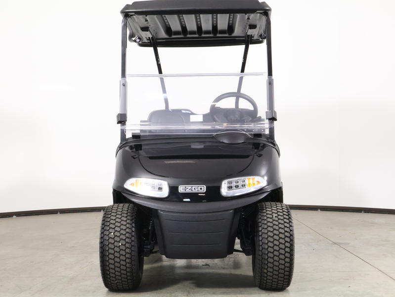 2021 EZGO RXV photo 2