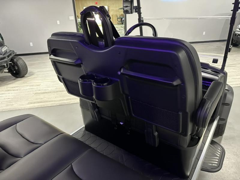 2027 Dach Vehicles photo 9