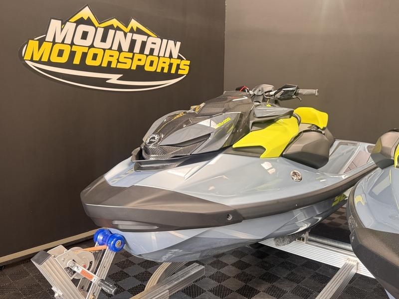 2025 Sea-Doo RXP-X™ 325 Tech, BRP Premium A, iBR Ice Metal / Manta