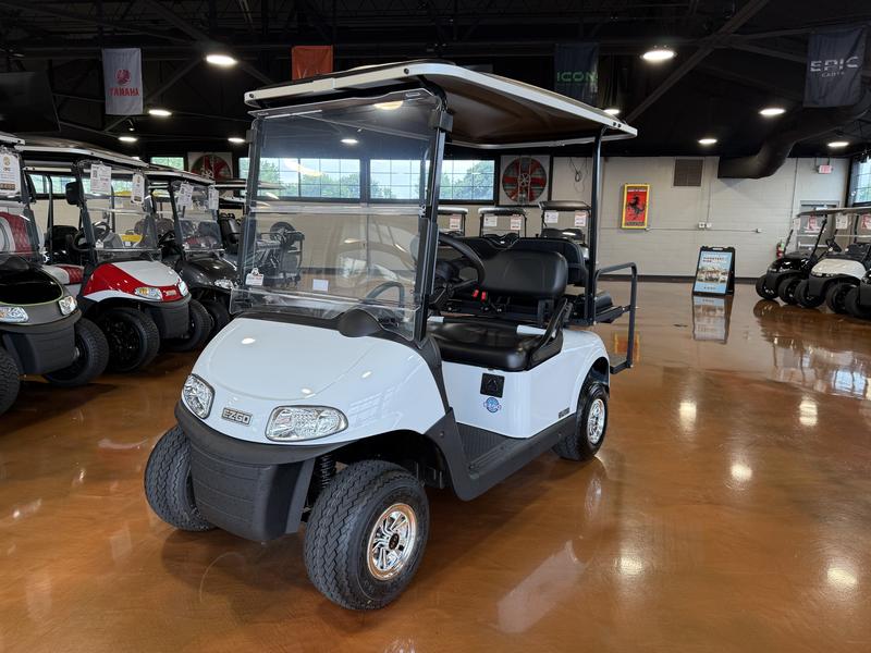 2021 EZGO Freedom photo 3
