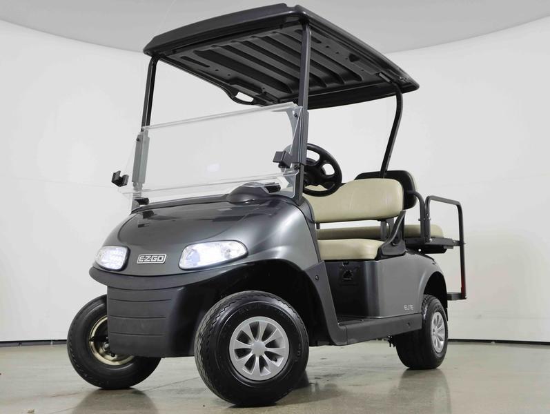 2021 EZGO RXV