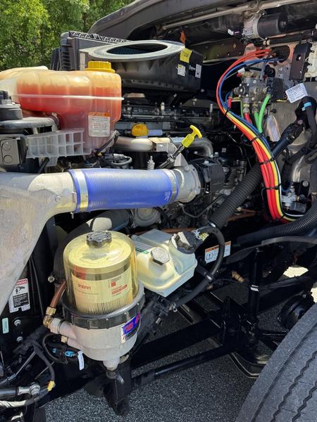 2022 Freightliner Cascadia — photo 5