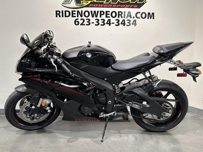 2015 Yamaha YZF-R6 | RideNow Goodyear