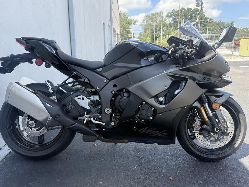 2026 Kawasaki NINJA® ZX™-10R ABS SP5762 | iMotorsports Inc