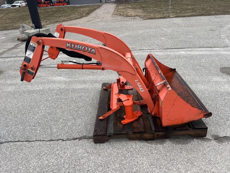 Kubota LA243 used for sale - photo 5