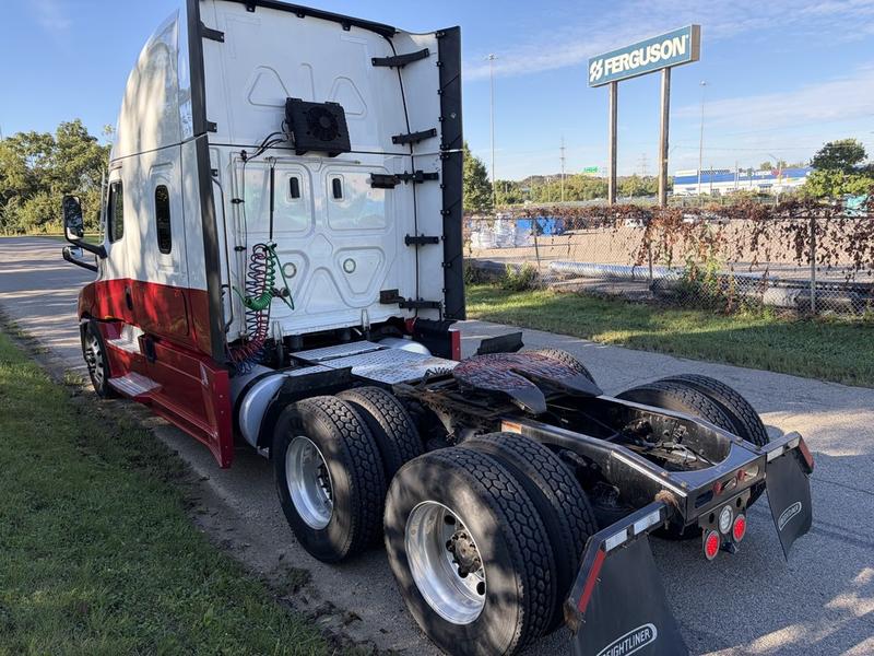 2024 Freightliner in Walton, KY — photo 4