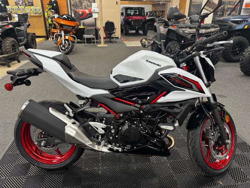 2026 Kawasaki Z500 SE ABS