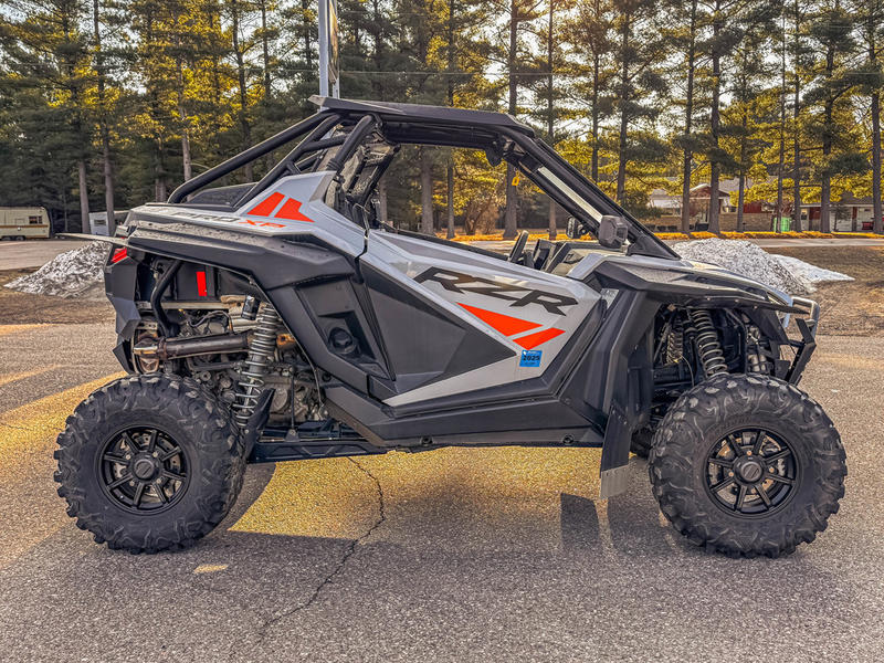2023 Polaris® RZR Pro XP Ultimate | Country Sports Inc.