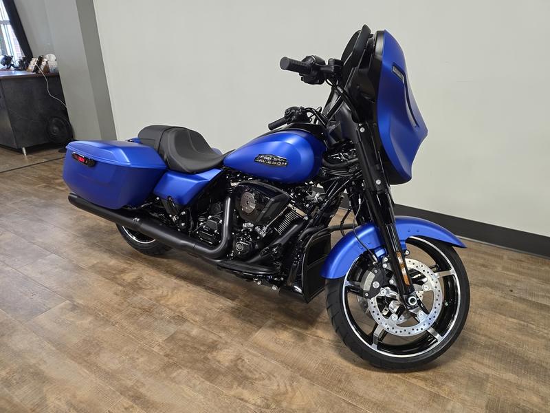 2026 Harley-Davidson® FLHX - Street Glide® | Appleton Harley-Davidson®