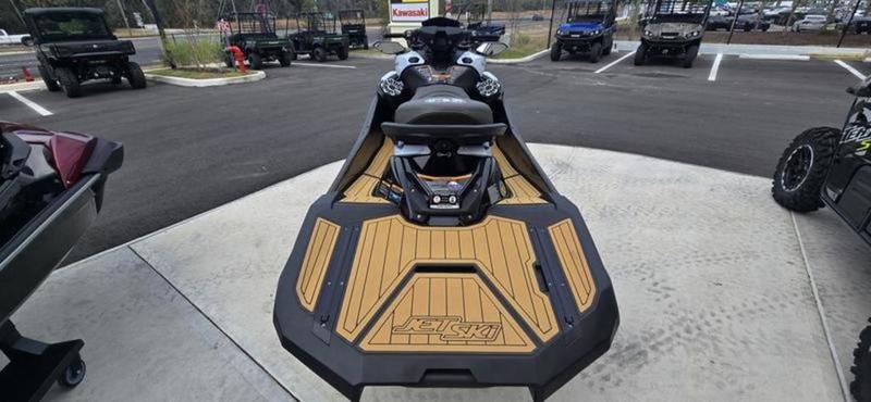 2026 Kawasaki Jet Ski® Ultra® 160LX | Village Powersports