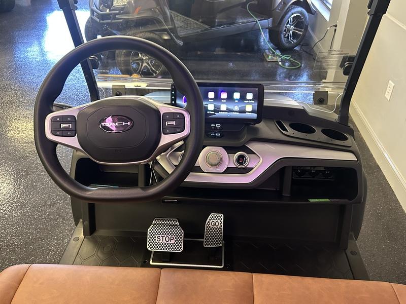 2027 Dach Vehicles photo 5