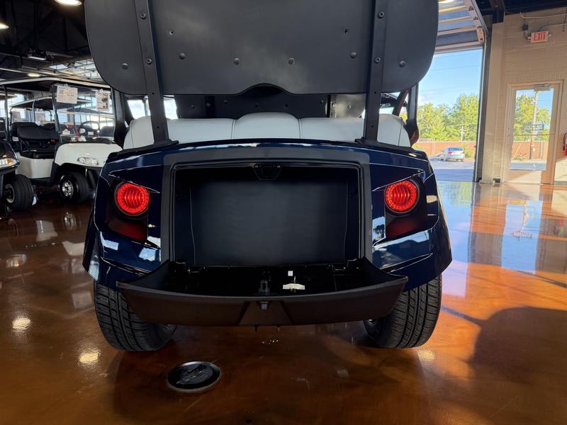 2027 EZGO Liberty photo 7