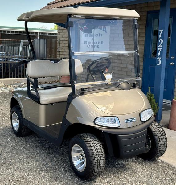 2021 EZGO RXV photo 3