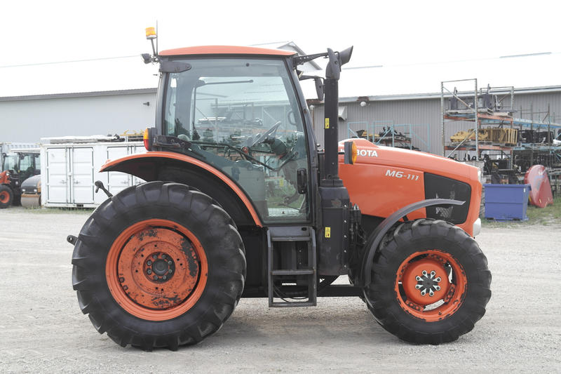 Kubota M6-111DTC used for sale - photo 8