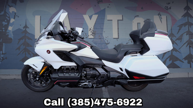 スウィッチ 2024 Honda® Gold Wing Tour | Young Powersports Missoula