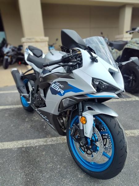 2027 Kawasaki Ninja® ZX™-6R | RideNow Powersports