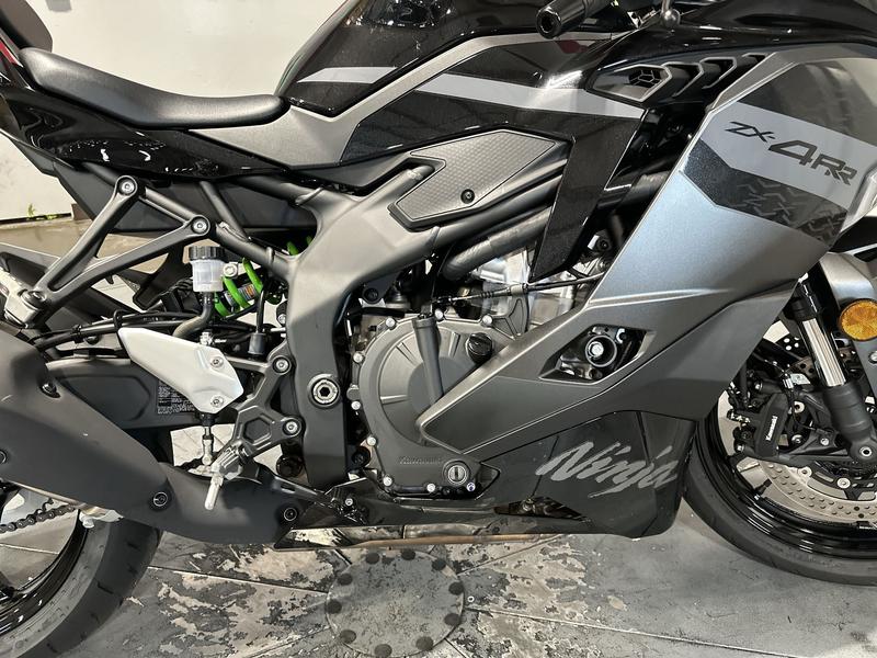 2026 Kawasaki Ninja® ZX™-4RR ABS | Beaverton Motorcycles