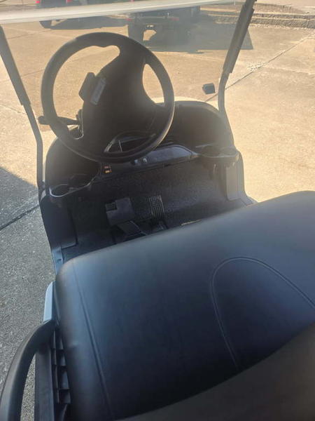 2020 Club Car Precedent photo 3