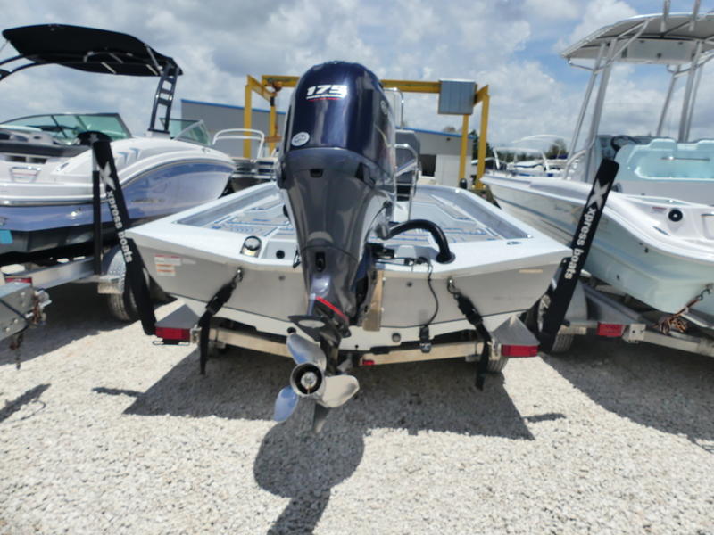 2024 Xpress H22 Bay | Boater's World Marine Centers - Bradenton