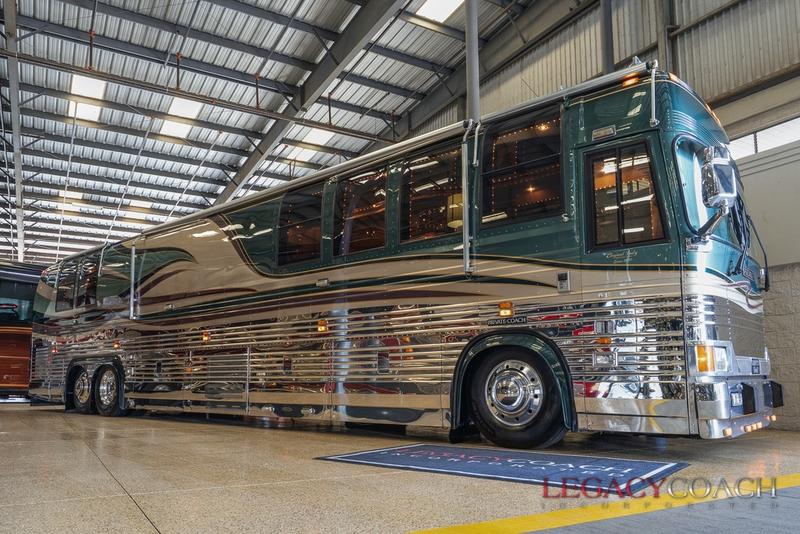2000 Prevost Liberty Elegant Lady XLV - Non-Slide | Legacy Coach