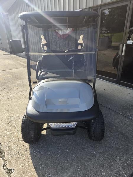 2020 Club Car Precedent photo 2