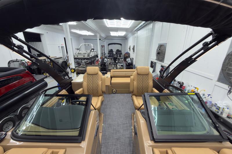 2027 Godfrey Sanpan 27' Twin Flip Lounge Windshield Tritoon - 2700