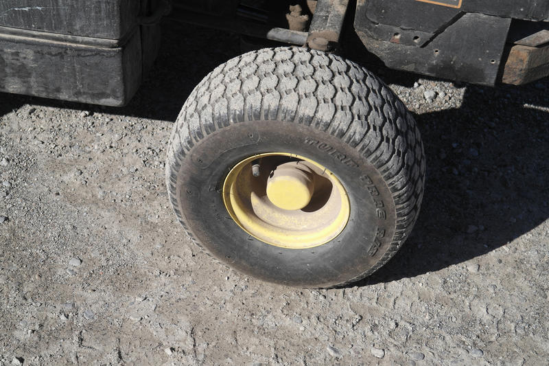 John Deere 725 used for sale - photo 12