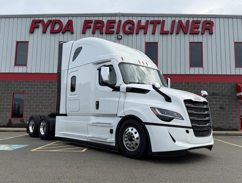2027 Freightliner Cascadia in Pittsburgh, PA