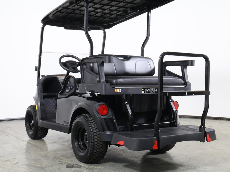 2027 EZGO Valor photo 8
