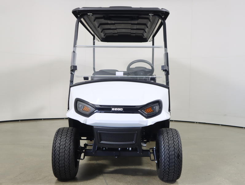 2027 EZGO Express photo 2
