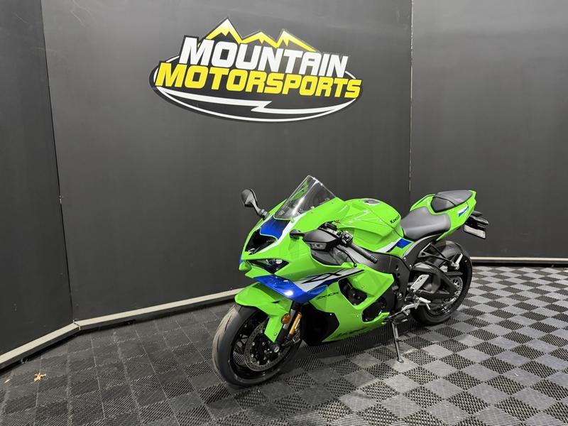 2026 Kawasaki Ninja® ZX™-10R | Mountain Motorsports