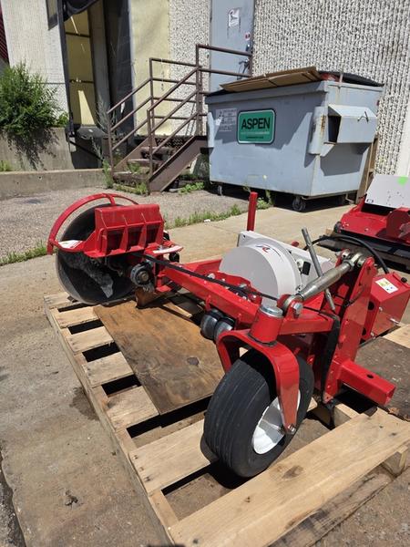 Ventrac Edger photo 3