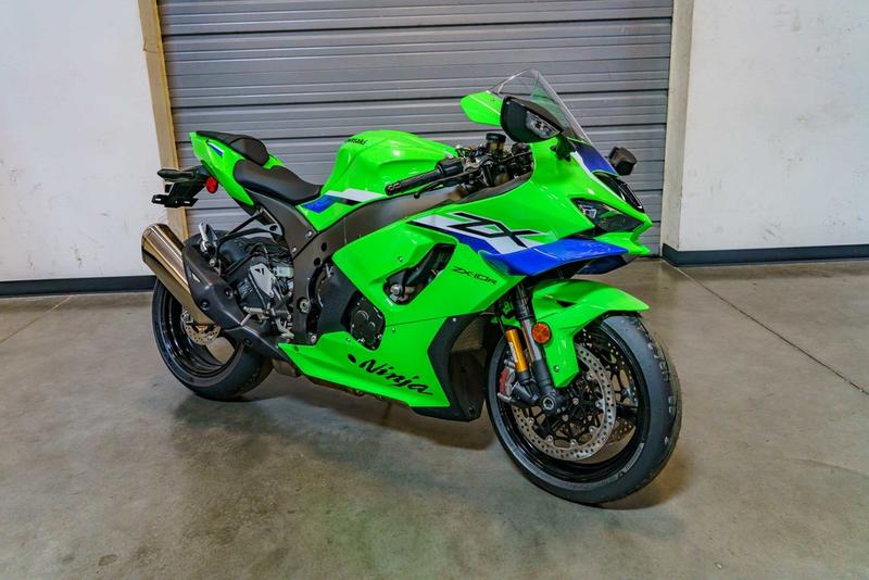 2026 Kawasaki Ninja® ZX™-10R | Nash Powersports