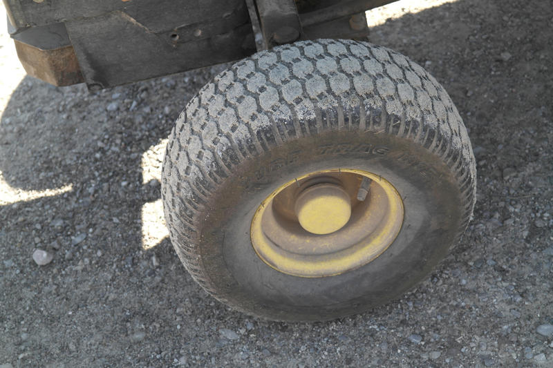 John Deere 725 used for sale - photo 13