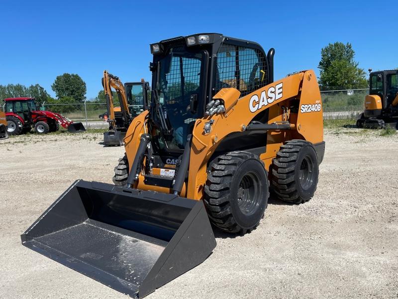 2023 Case CE SR240B C024632 | Service Motor Company