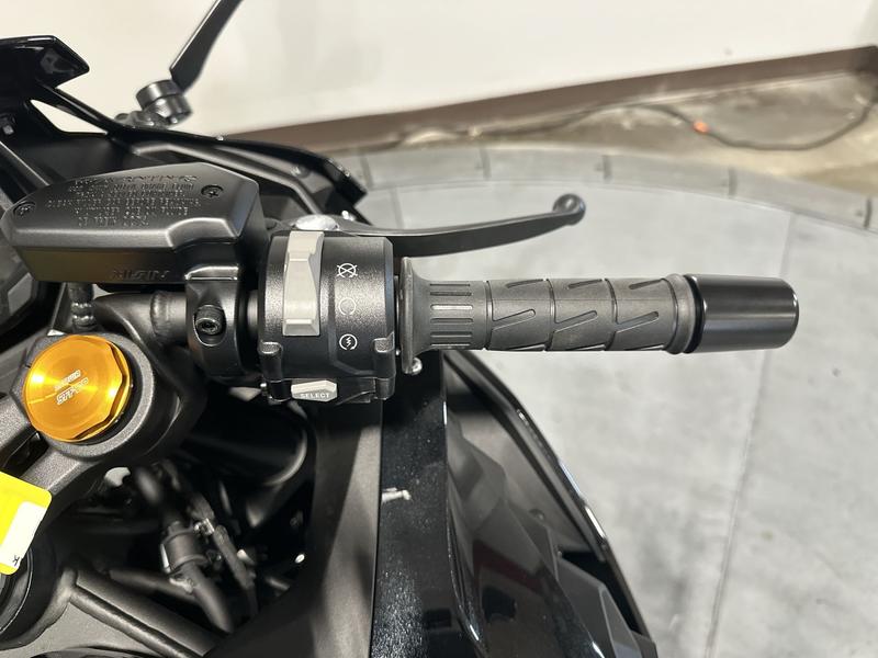 2026 Kawasaki Ninja® ZX™-4R ABS | Beaverton Motorcycles