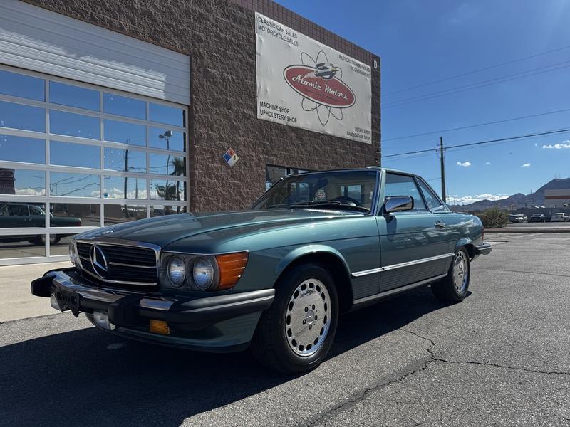 1989 Mercedes-Benz 560SL — photo 1 of 33